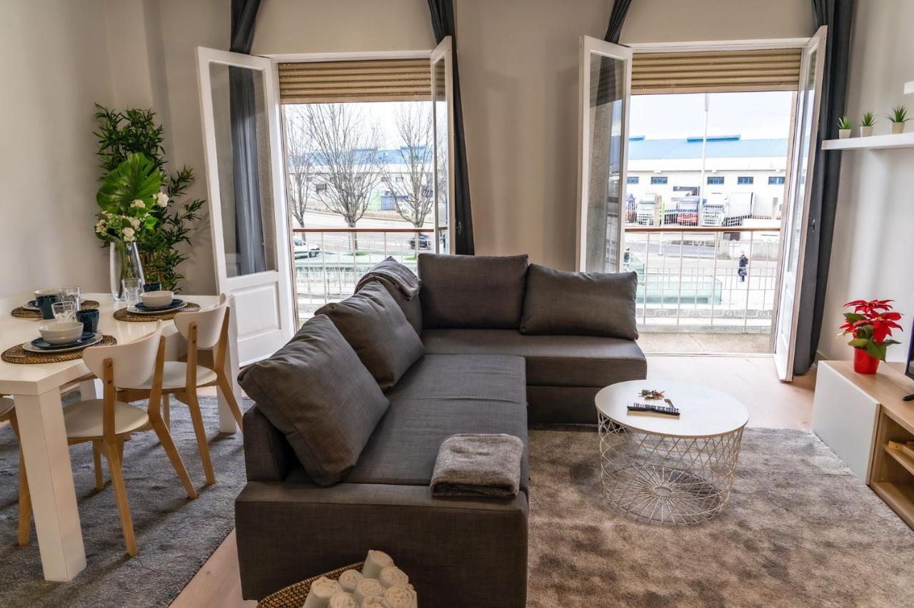 Moderno-Dinamico Apartment วิโก ภายนอก รูปภาพ