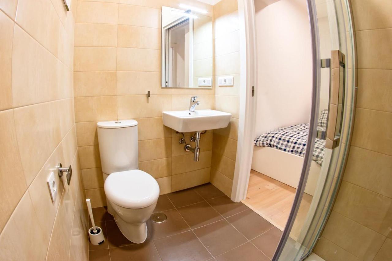 Moderno-Dinamico Apartment วิโก ภายนอก รูปภาพ